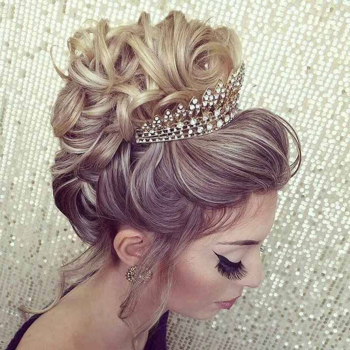  Peinados con tiaras 👰👑 - 6