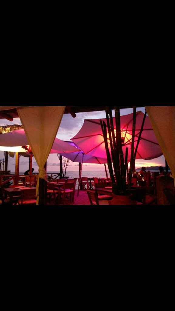 Ya está apartado el lugar - 1