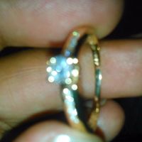 La entrega del anillo de compromiso