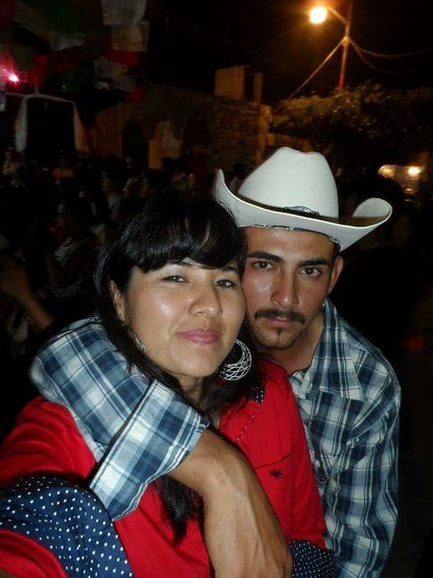 Sube una foto con tu FM o tu FE - 1