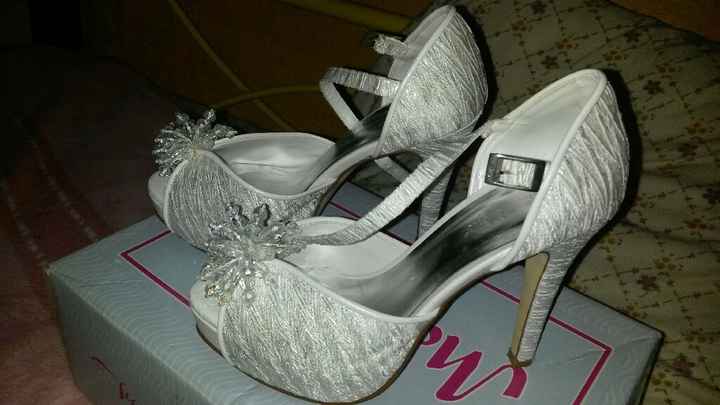 Ya tengo las zapatillas pero no tengo el vestido - 1