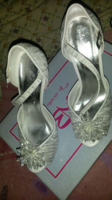 Ya tengo las zapatillas pero no tengo el vestido - 2