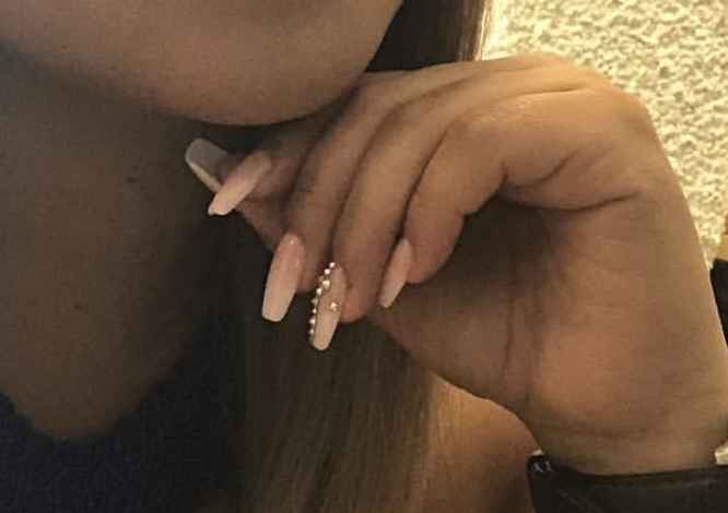 Comparte tus uñas - 1