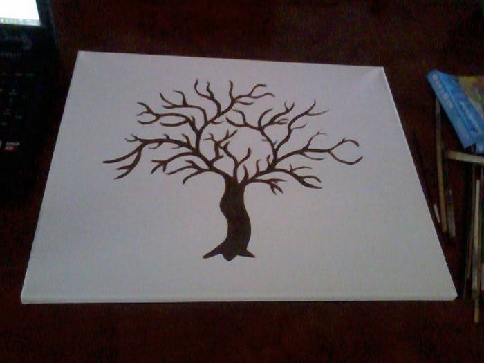 El arbolito recién pintado