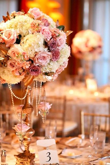 Ideas boda dorada, chocolate, champagne y rosa 6