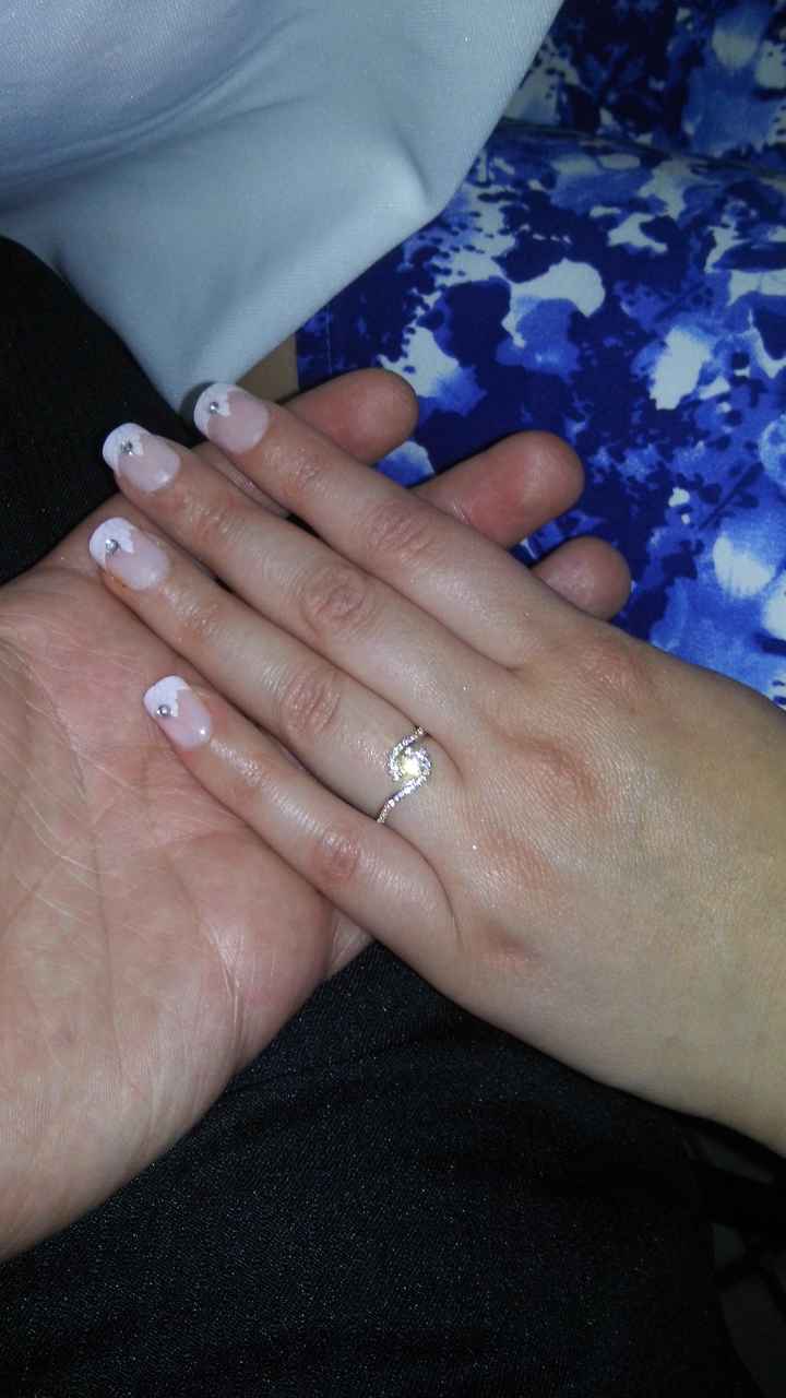 Catálogo de anillos de compromiso de Bodas.com - 1