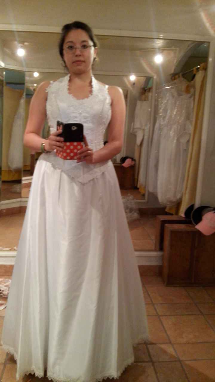 Confundida con el vestido - 1