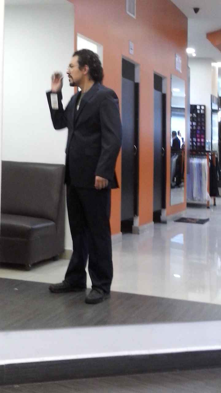 Traje del novio listo - 1
