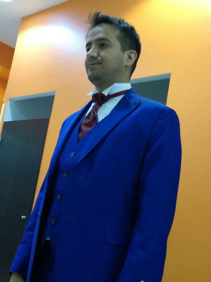 ¿Ya tiene el traje de novio tu FM? - 2