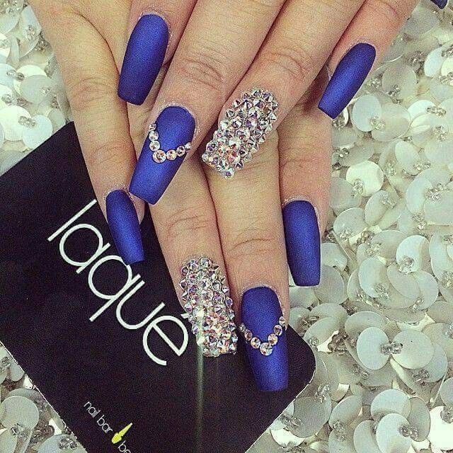 Uñas Azul Rey