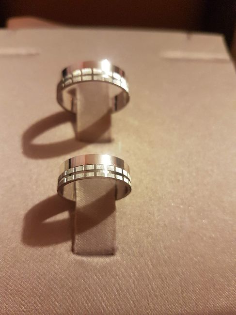 Alianzas de diferente color  💍 💛🖤 21