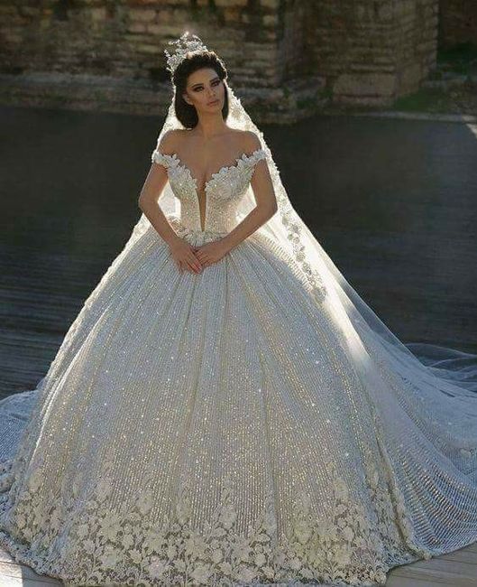 ¡Escoge un Vestido de Novia! 👰 - 1