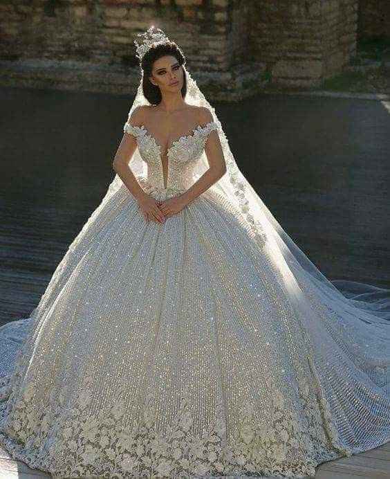 ¡Escoge un Vestido de Novia! 👰 - 1