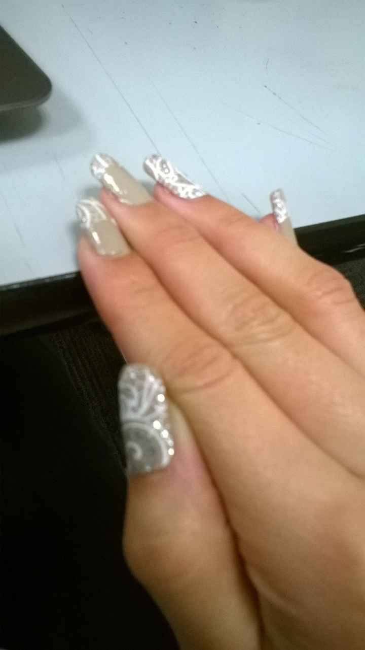Mis uñas 4