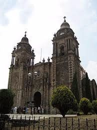 La iglesia