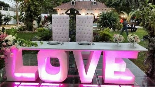 Mesas principal love - 2