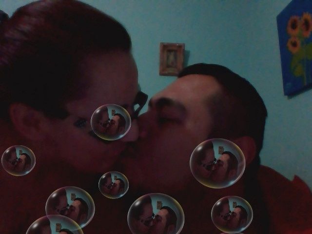 y hacer burbujas de amor en tu pecera!!!!! 