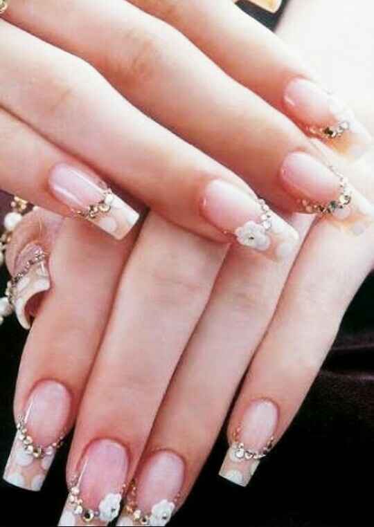 Uñas, uñas y mas uñas - 24