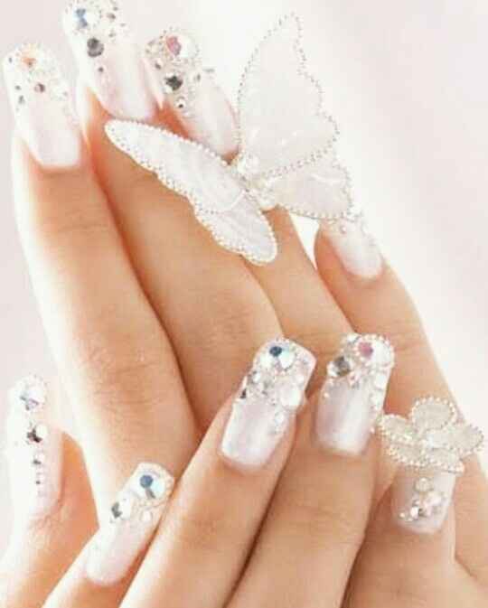 Uñas, uñas y mas uñas - 32