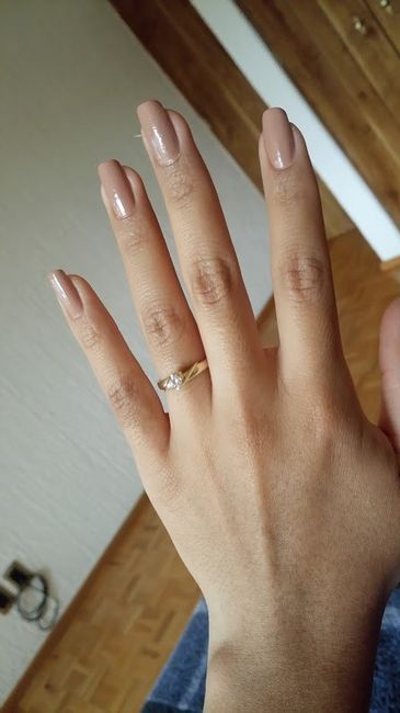 Comparte una foto de tu anillo de compromiso 24