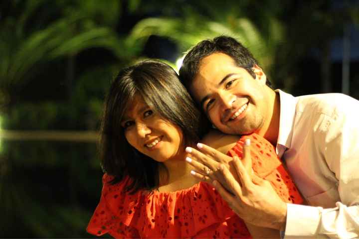 ¿Tenías las uñas hechas cuando te dio el anillo? - 1