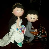 Nuestro cake topper! - 2