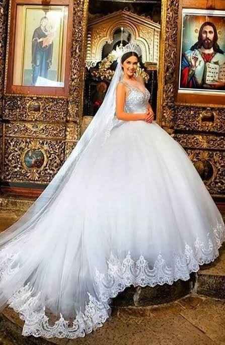 Si tu Fm tuviera que elegir tu vestido de boda.. - 1