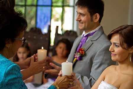 3. No olvides comer algo, incluso aún si no sientes ganas de hacerlo. Novias que se desmayan en el a