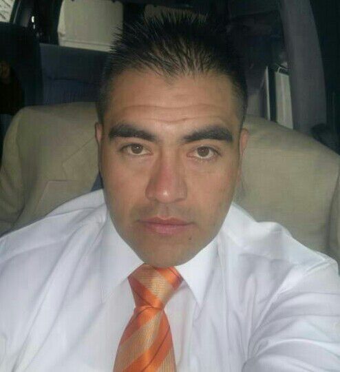 Presuman a sus futuros Maridos  - 1