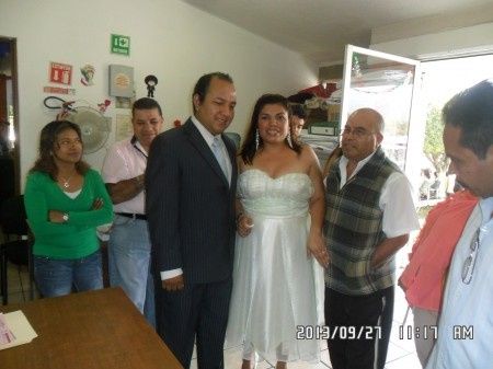 Diciendonos