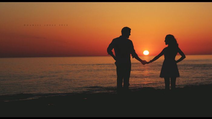  Silueta de novios 🤵 👰 en la playa  🌅 ❤️ - 2
