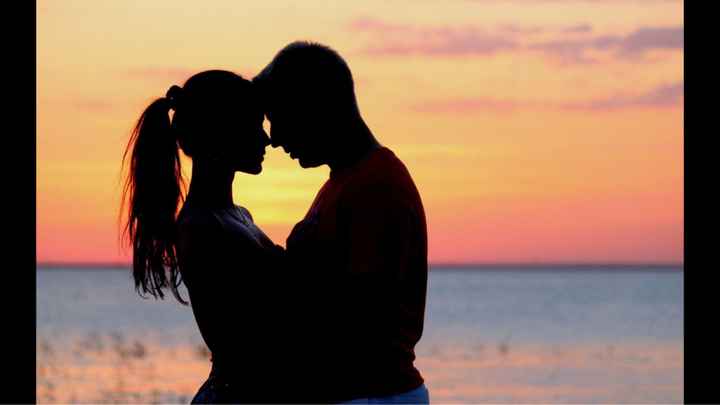  Silueta de novios 🤵 👰 en la playa  🌅 ❤️ - 3