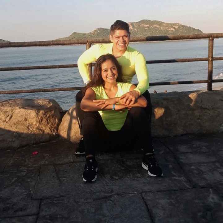 Sube una foto con tu pareja - 1