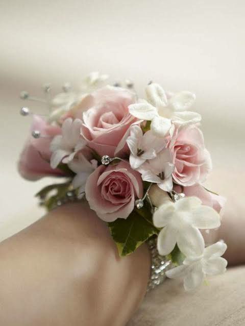 Manual para damas: ¿Ramo o corsage? 1