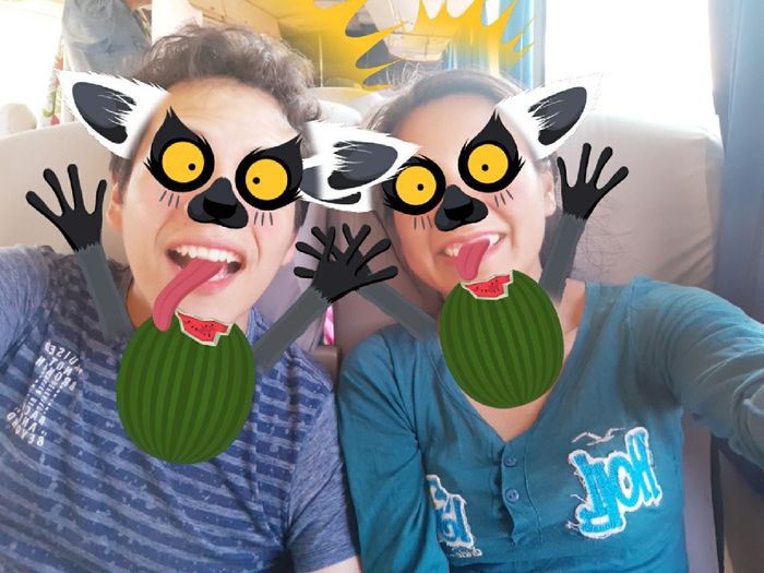 Diana y óscar retan a los novios de la comu a subir una foto divertida con su pareja (con ayuda de filtros) 🤪😜🥴🤓😣😩🤡 1