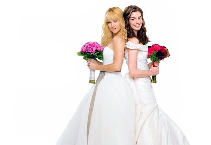 5.-Kate Hudson y Anne Hathaway en Guerra de Novias (2009)