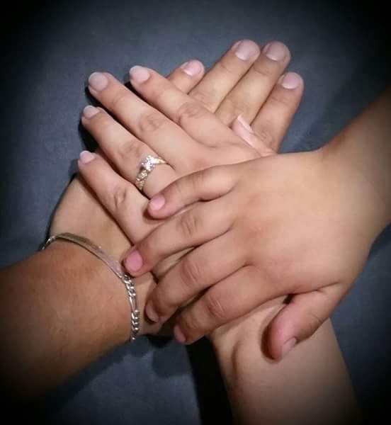 Y si me enseñas tu anillo? - 1