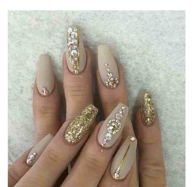 Uñas con cristales swarovsky - 3