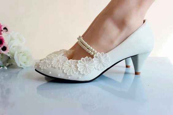 Zapatillas de tacón bajo