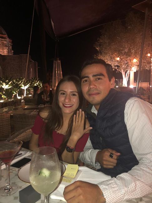 Yan reta a los novios de la comunidad a subir la foto de su propuesta de matrimonio 1