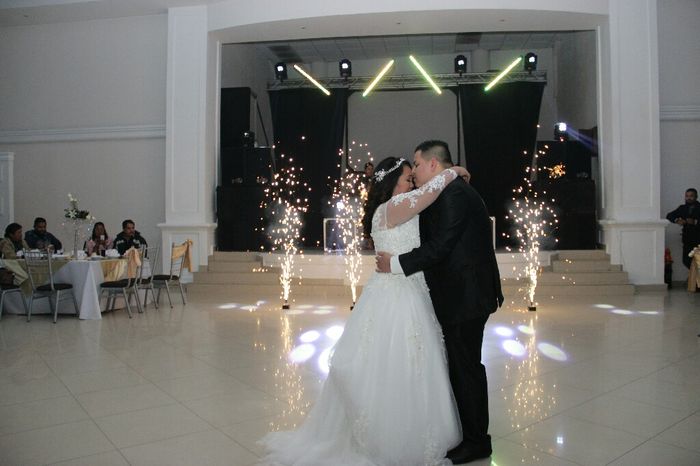 Primer baile de esposos 💗 - 5