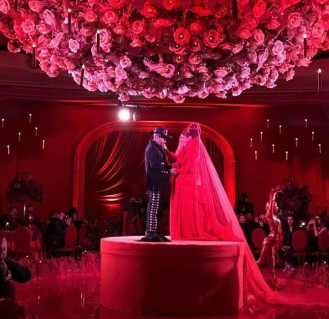 ❤kat Von d la novia  de rojo❤ - 13