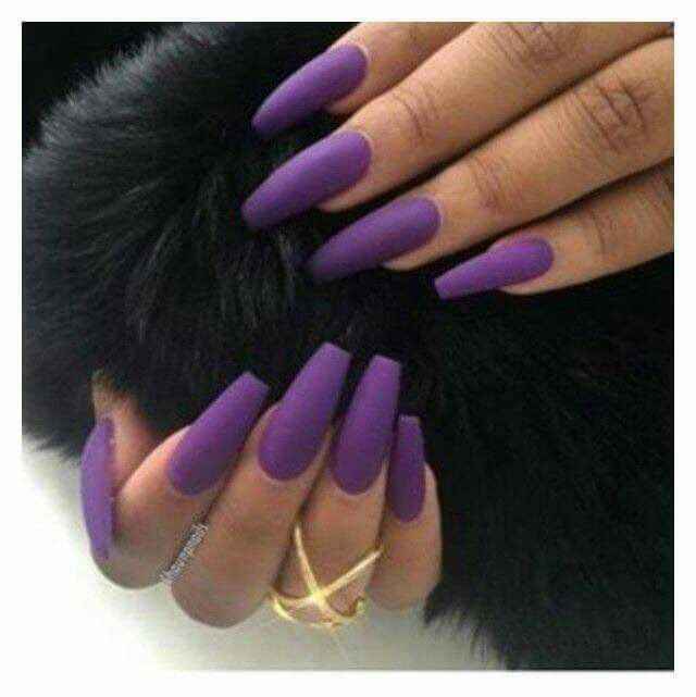 Uñas en morado💜 - 8