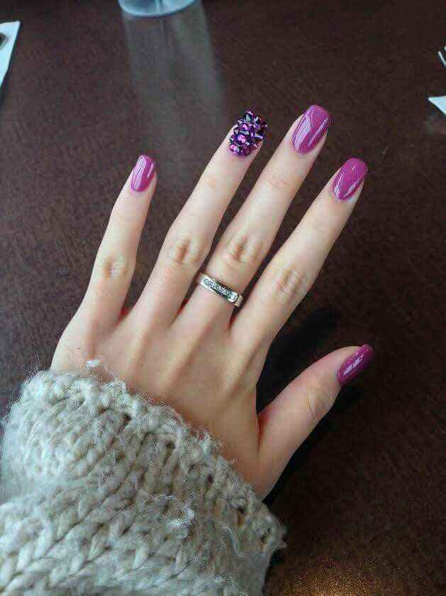 Uñas en morado💜 - 24