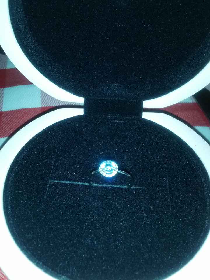 Por fin.... el esperado anillo de compromiso - 1