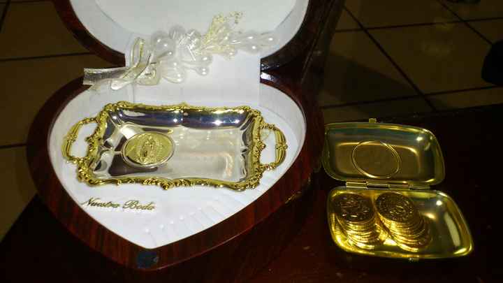 Arras con estuche