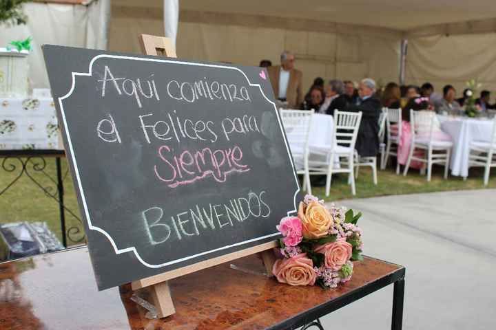 este cartelito tambien lo hicimos y lo pusimos a la entrada