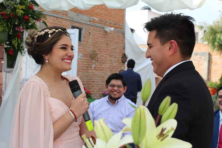 aqui me hizo reir..para que dejara de llorar