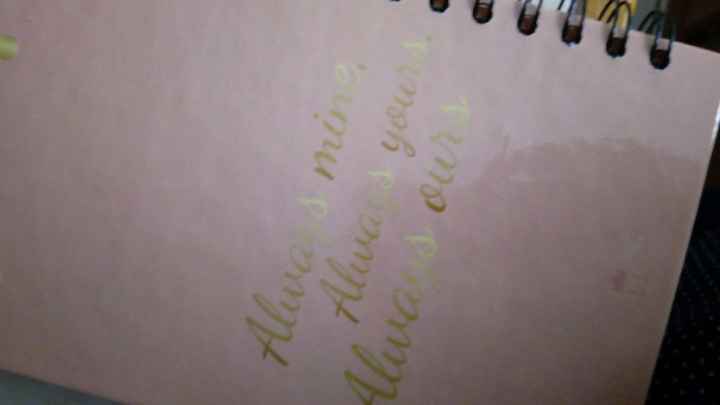 esta es la personalizada, le puedes poner tantas cosas te imagines