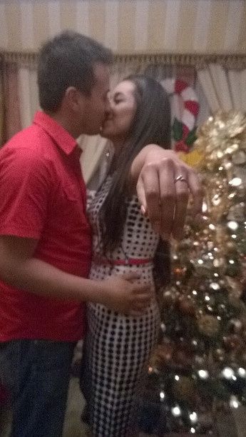OFICIALMENTE COMPROMETIDOS